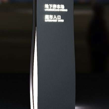 紅酒標識設計:美酒佳品,紅酒標識設計品味尊貴